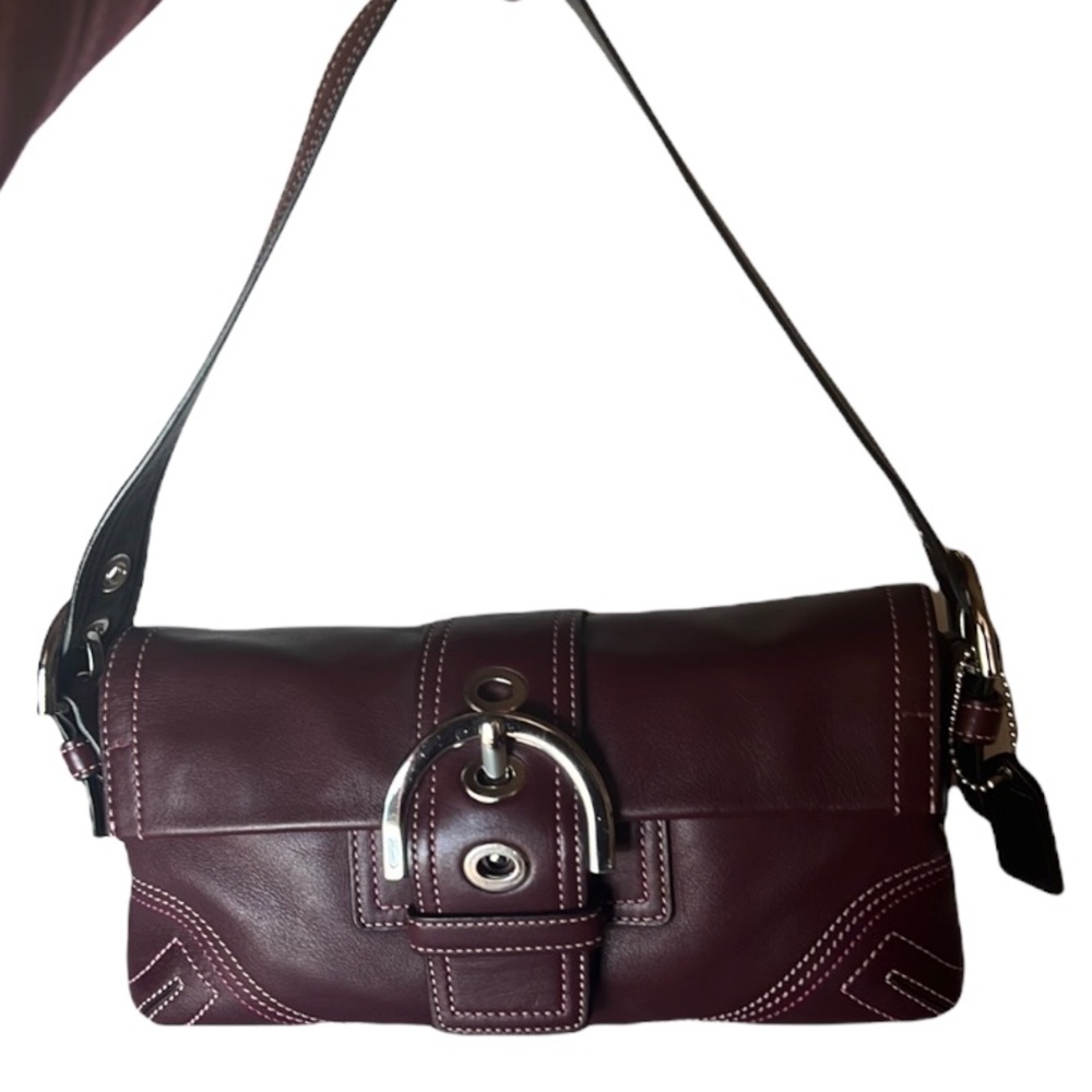 Coach Bordeaux Burgundy Leather
Shoulder Bag + wallet + keychain